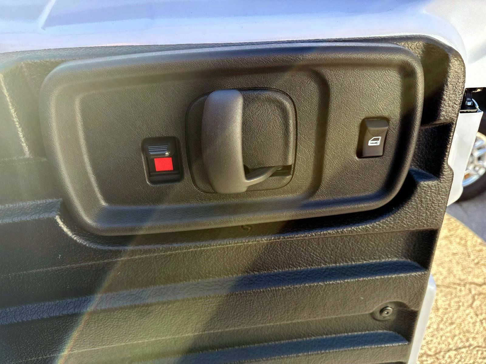 New 2025 Chevrolet Express 2500 RWD 2500 135 RWD w/ Driver Convenience Package image 7