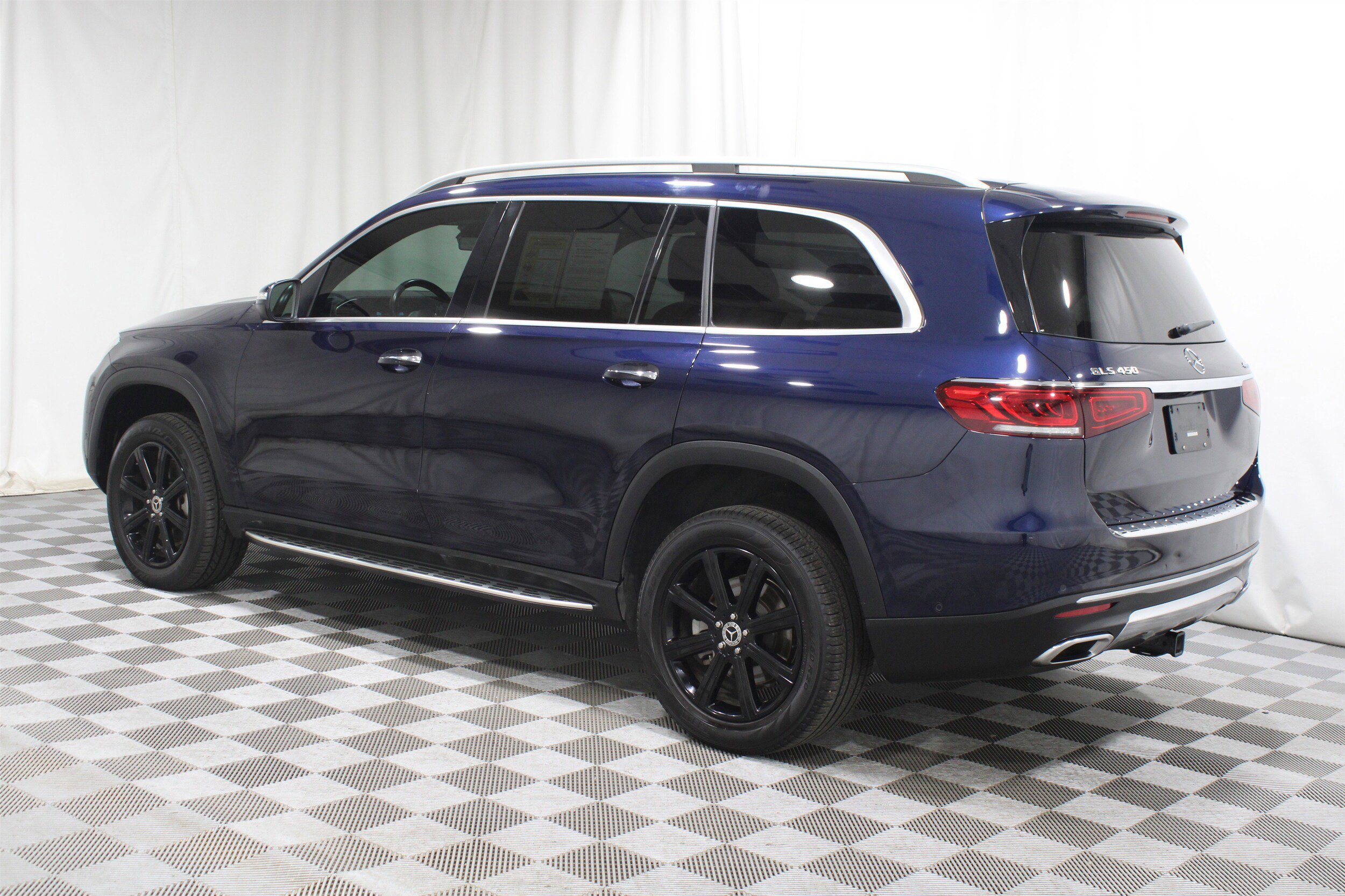 Used 2020 Mercedes-Benz GLS 450 4MATIC w/ Convenience Package image 39