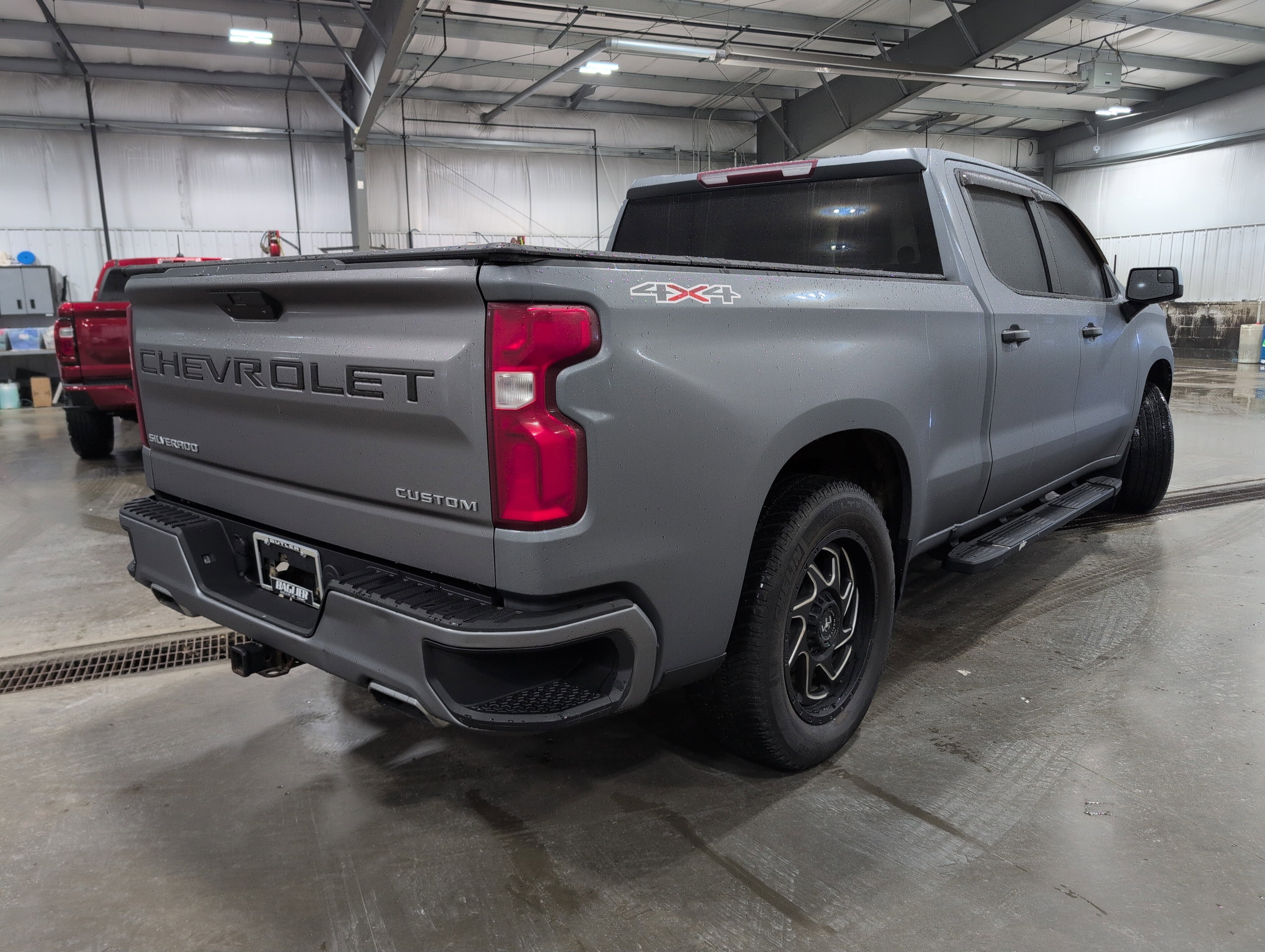 Used 2019 Chevrolet Silverado 1500 Custom w/ Custom Value Package image 3