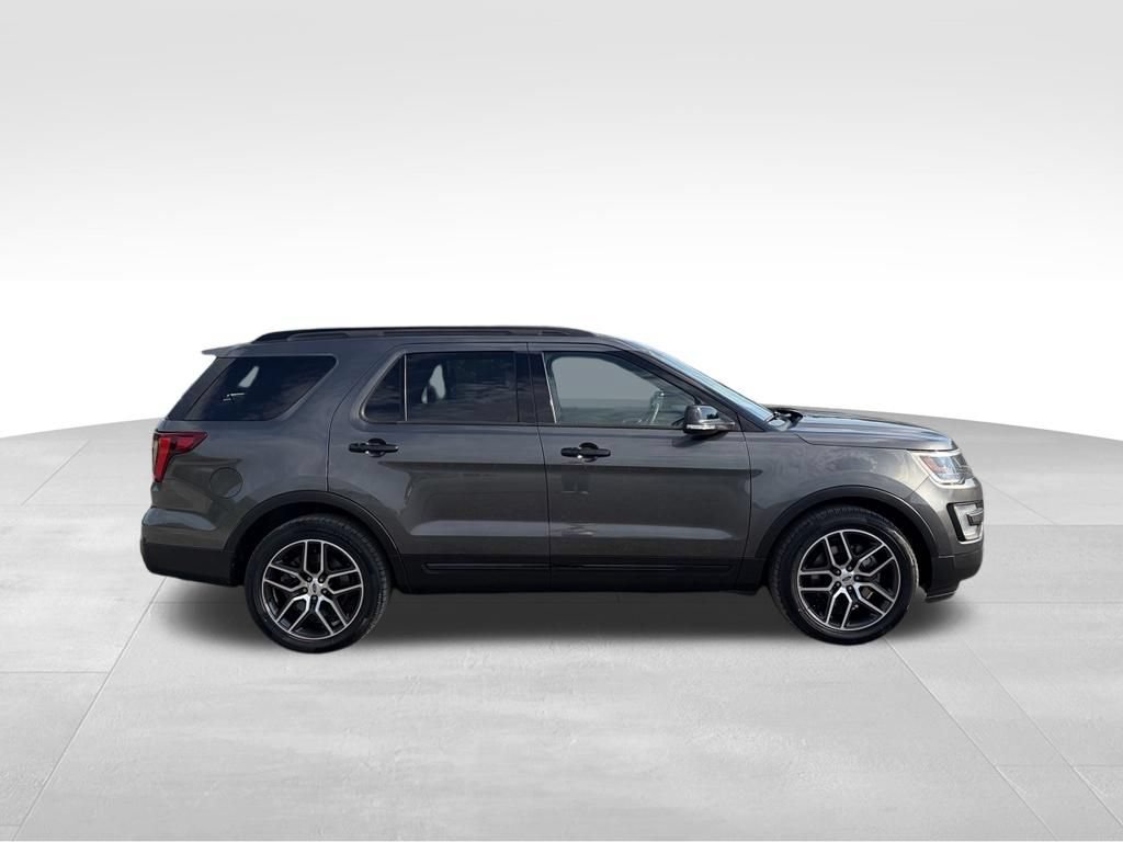 Used 2017 Ford Explorer Sport AWD/4WD image 24