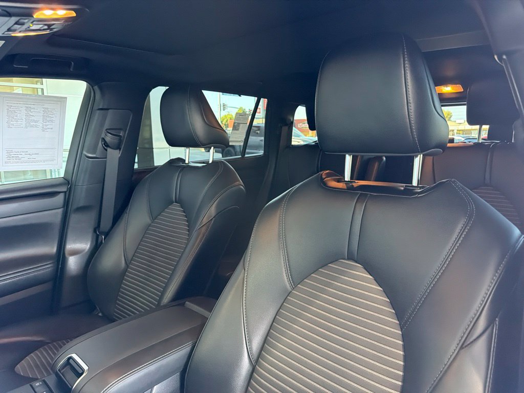 Certified 2021 Toyota Highlander XSE FWD image 23