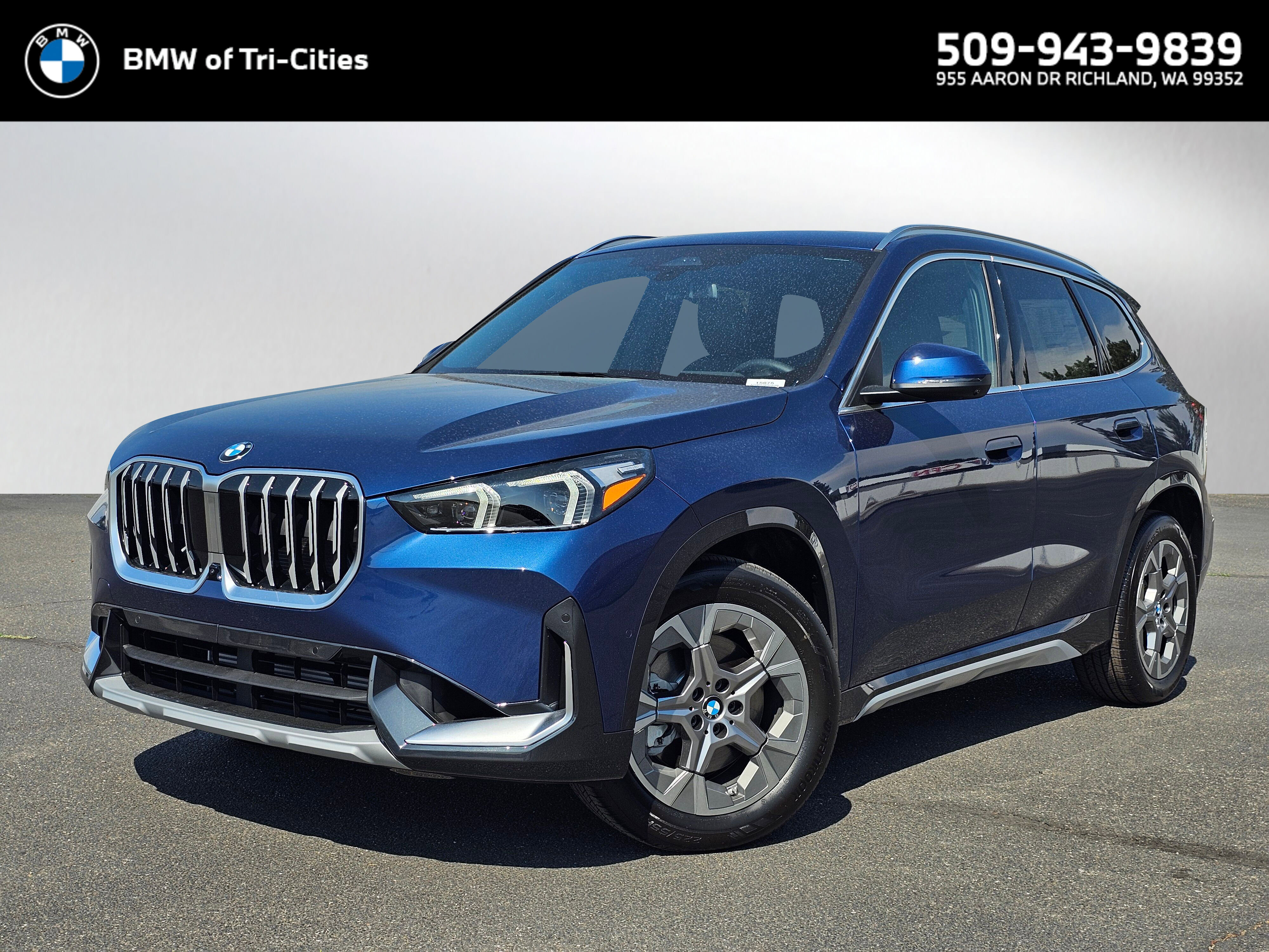 New 2025 BMW X1 xDrive28i w/ Technology Package image 1