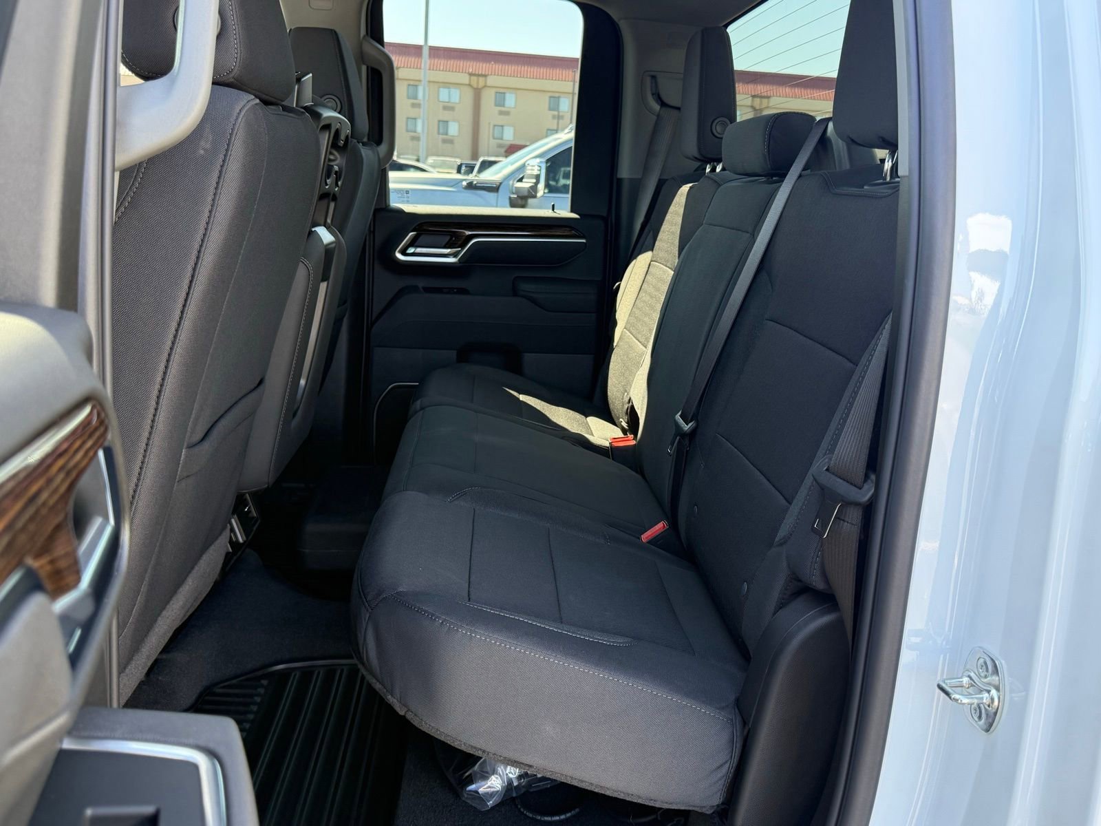 New 2026 GMC Sierra 2500 SLE image 24