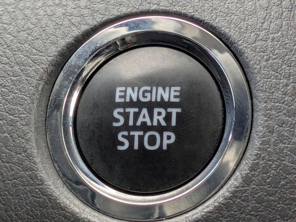 Used 2024 Toyota Camry SE image 22