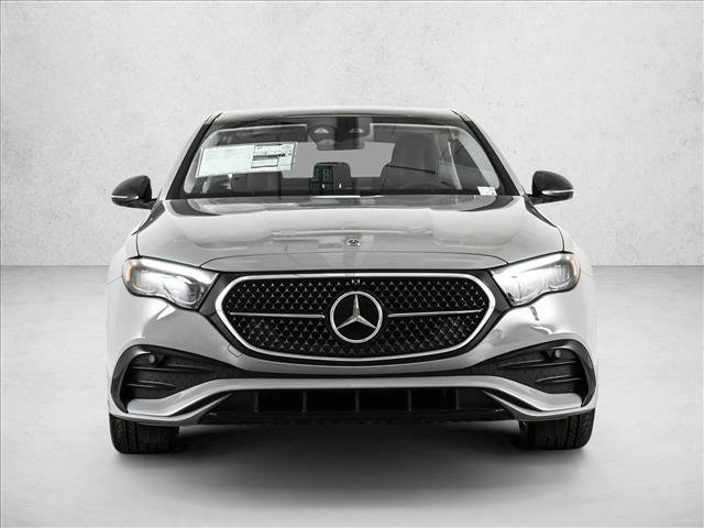 New 2026 Mercedes-Benz E 350 4MATIC Sedan image 2