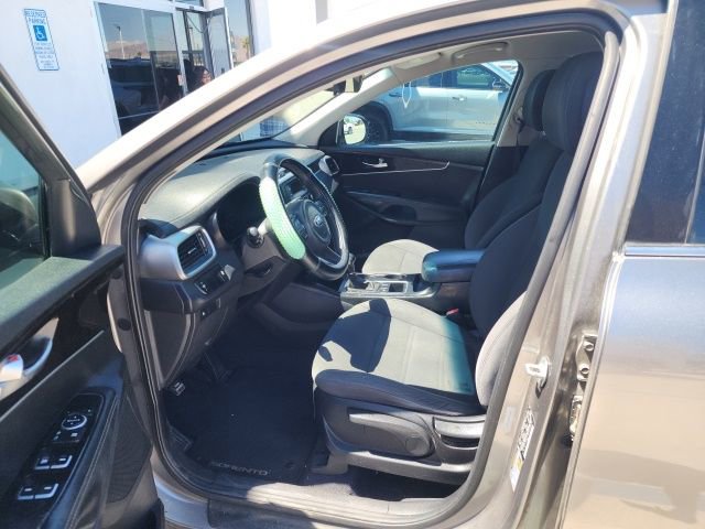 Used 2016 Kia Sorento L image 14