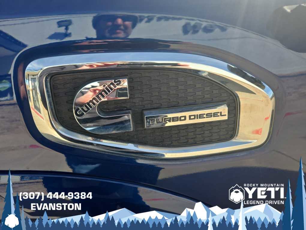 Used 2019 Nissan Titan PRO-4X w/ Pro-4x Convenience Package image 9