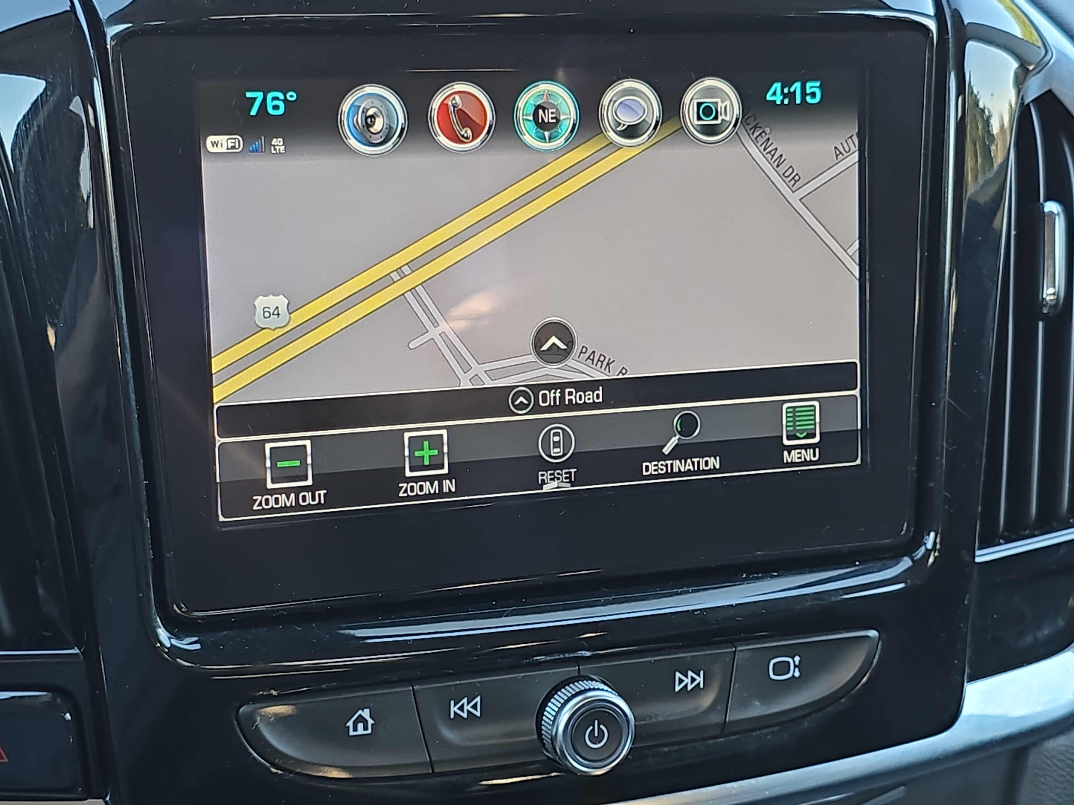 Used 2019 Chevrolet Traverse LT w/ LT Premium Package AWD/4WD image 24