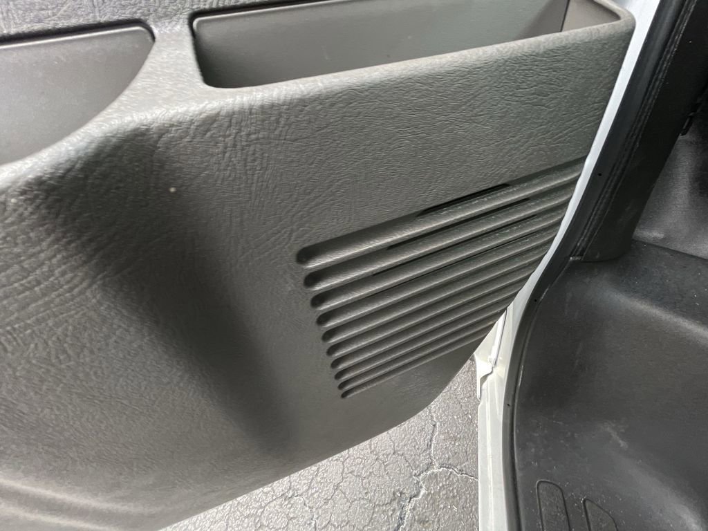 Used 2025 GMC Savana 2500 w/ Driver Convenience Package RWD image 21