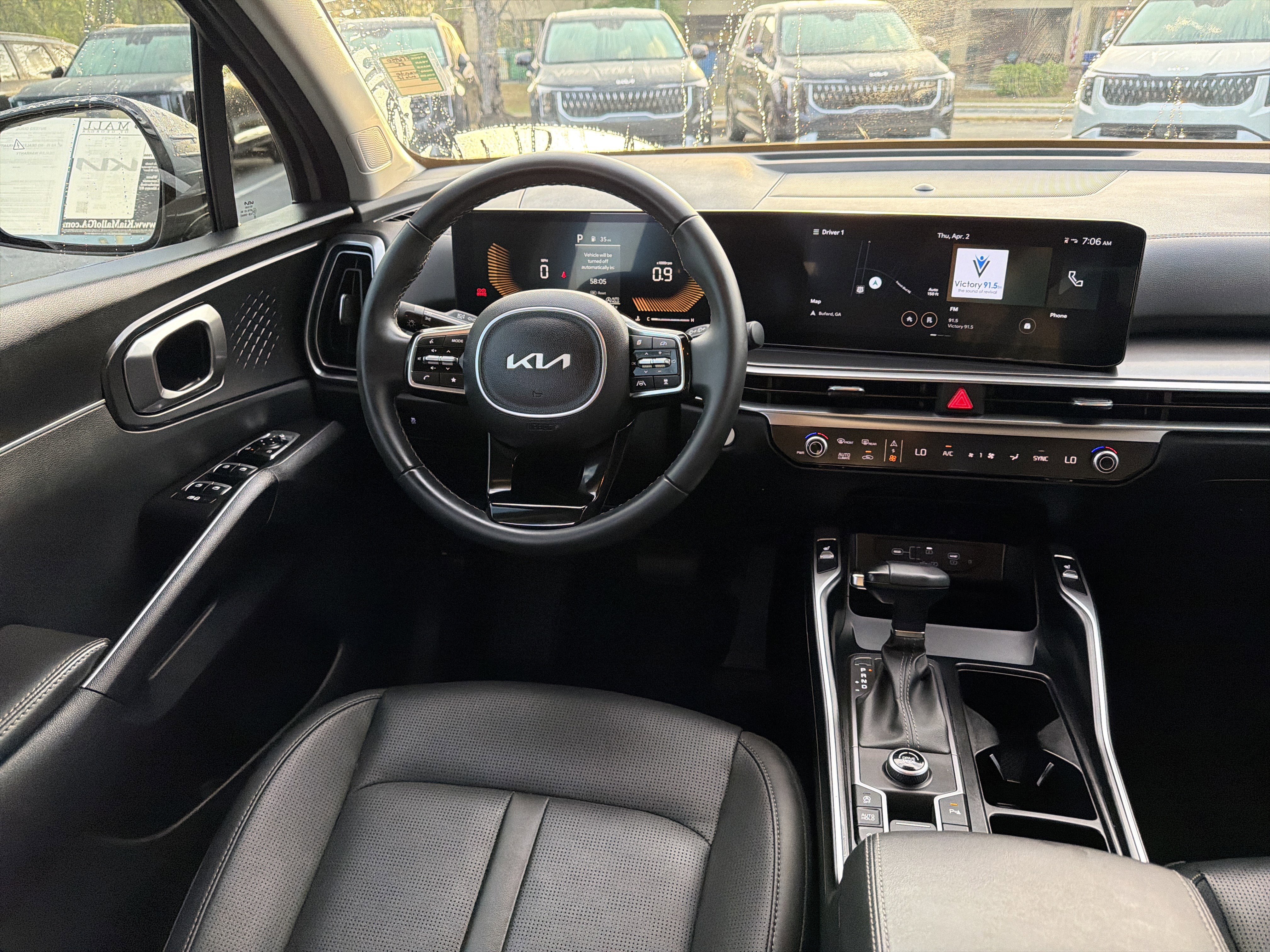 Used 2025 Kia Sorento S FWD image 21