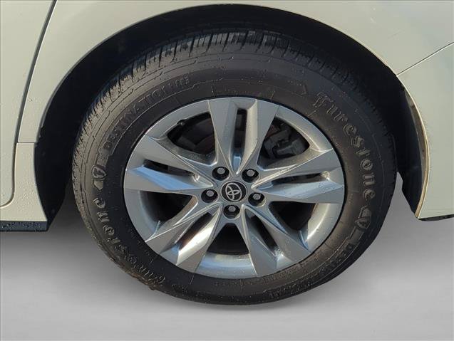 Certified 2021 Toyota Sienna Limited FWD image 7