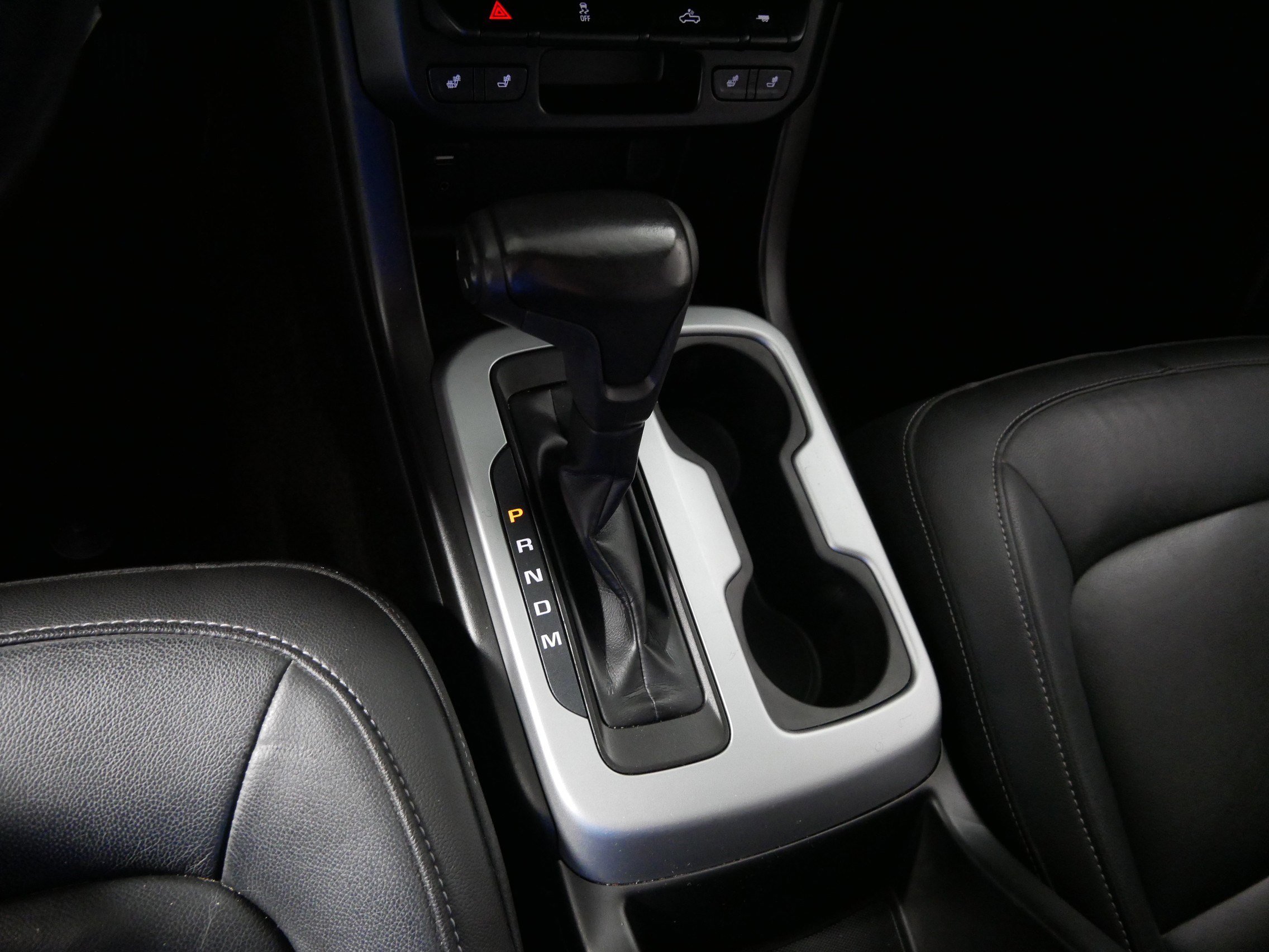 Used 2016 Chevrolet Colorado LT w/ Midnight Edition image 23