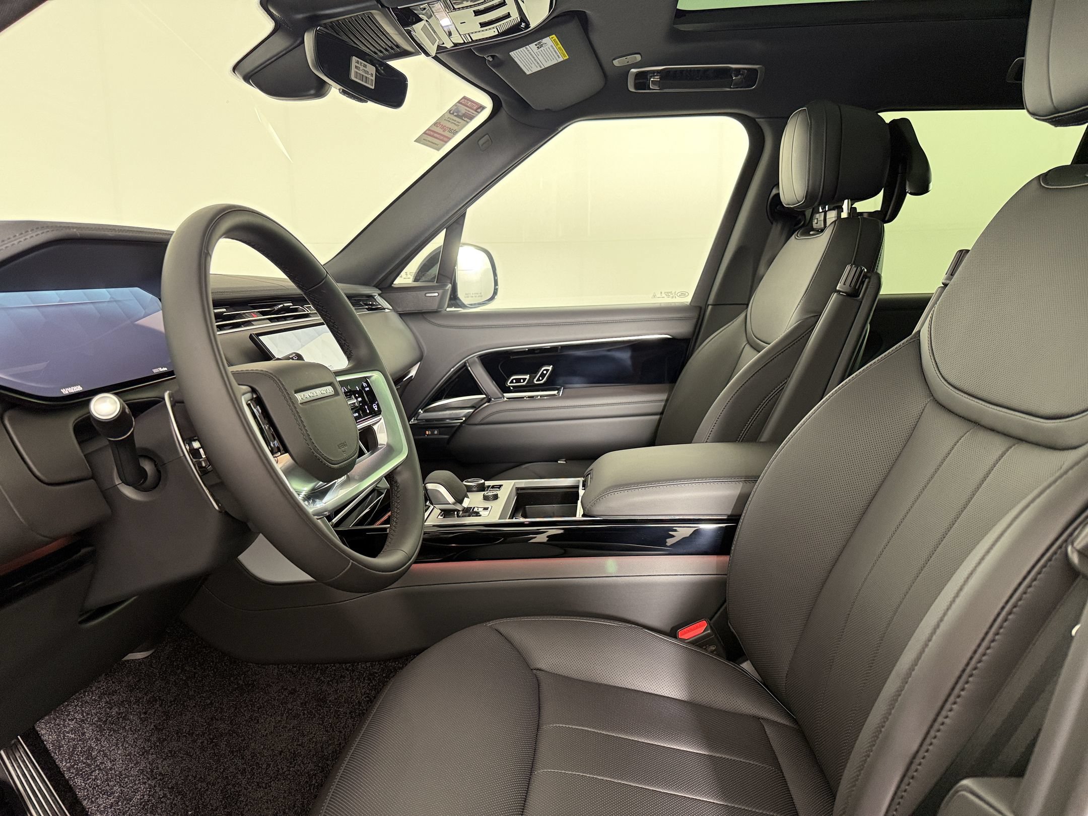 New 2027 Land Rover Range Rover SE AWD/4WD image 5