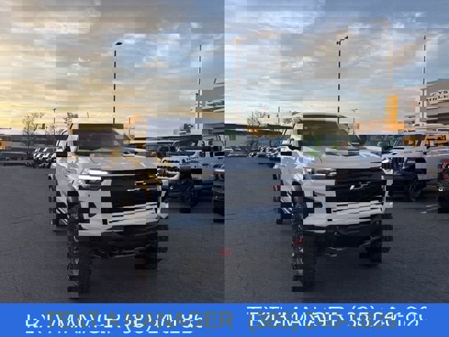 Used 2024 Chevrolet Colorado ZR2 w/ Technology Package image 3