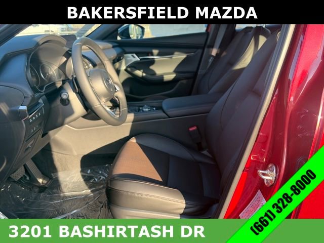 New 2026 MAZDA MAZDA3 Hatchback w/Premium Plus Pkg image 16