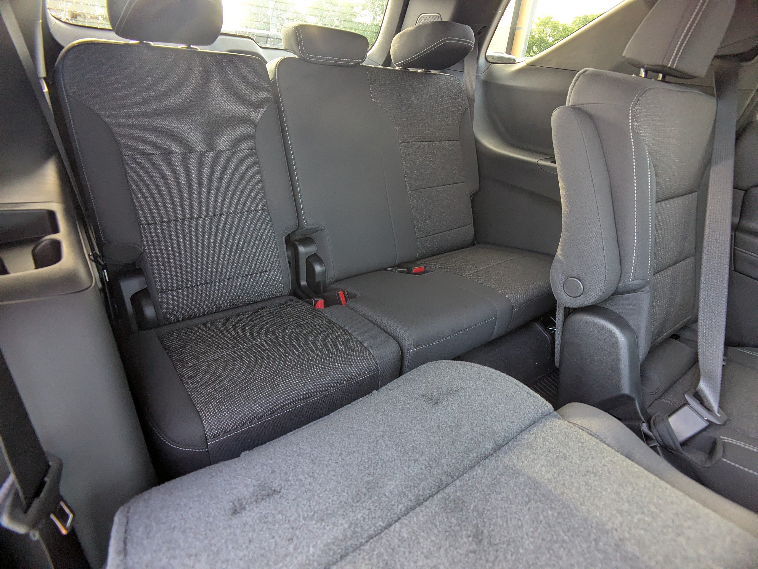 New 2026 Chevrolet Traverse LT w/ LPO, Floor Liner Package FWD image 12