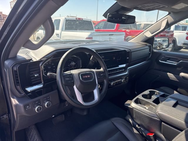 Used 2025 GMC Sierra 1500 SLT image 9