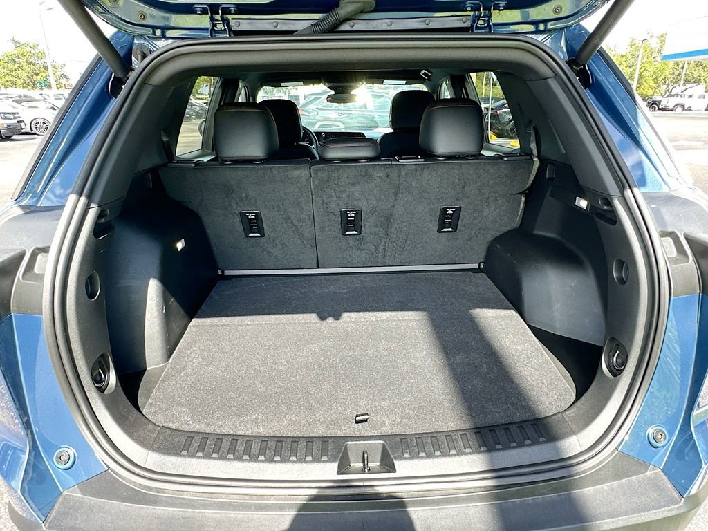 Used 2025 Chevrolet Equinox RS image 26