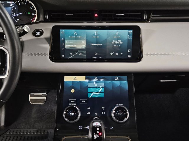 Used 2023 Land Rover Range Rover Evoque R-Dynamic SE image 15