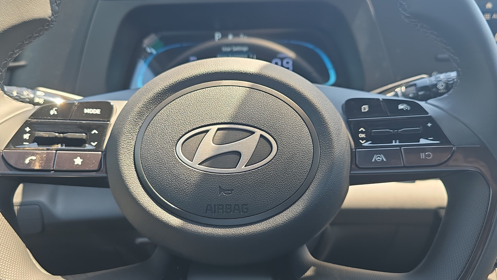 New 2026 Hyundai Elantra Sport FWD image 12