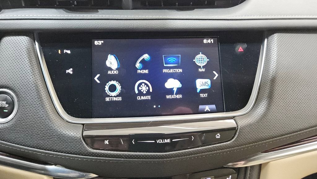 Used 2019 Cadillac XT5 Premium Luxury w/ Driver Assist Package image 14