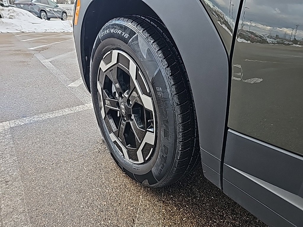 Certified 2025 Hyundai Santa Fe SEL image 48