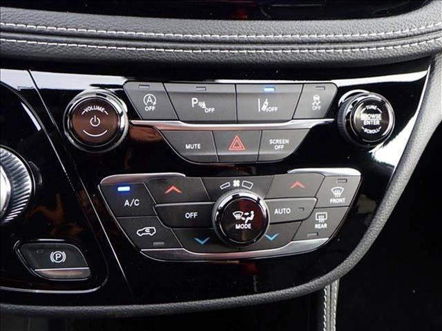 New 2026 Chrysler Pacifica Limited w/ Uconnect Theater Family Group AWD/4WD image 23