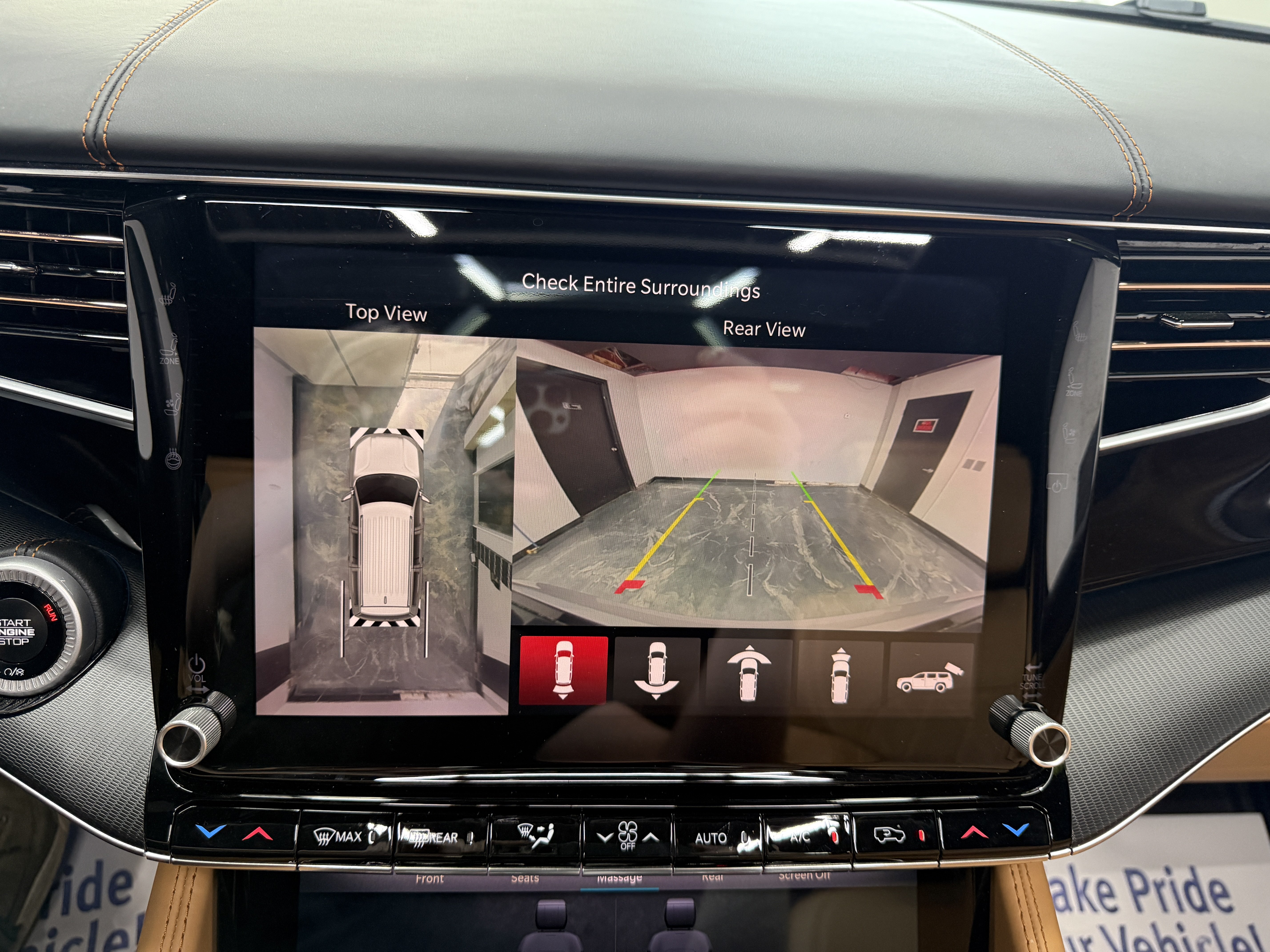 Used 2024 Jeep Grand Wagoneer Series III w/ Rear-Seat Entertainment Group AWD/4WD image 19