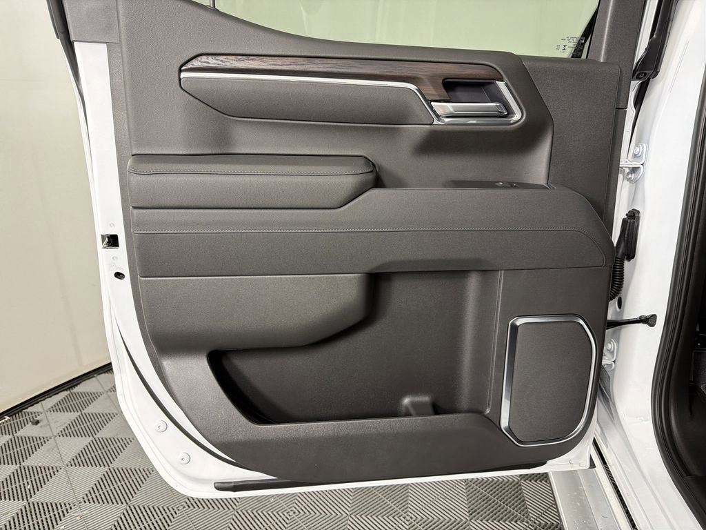 New 2026 GMC Sierra 1500 SLT w/ SLT Premium Plus Package image 19