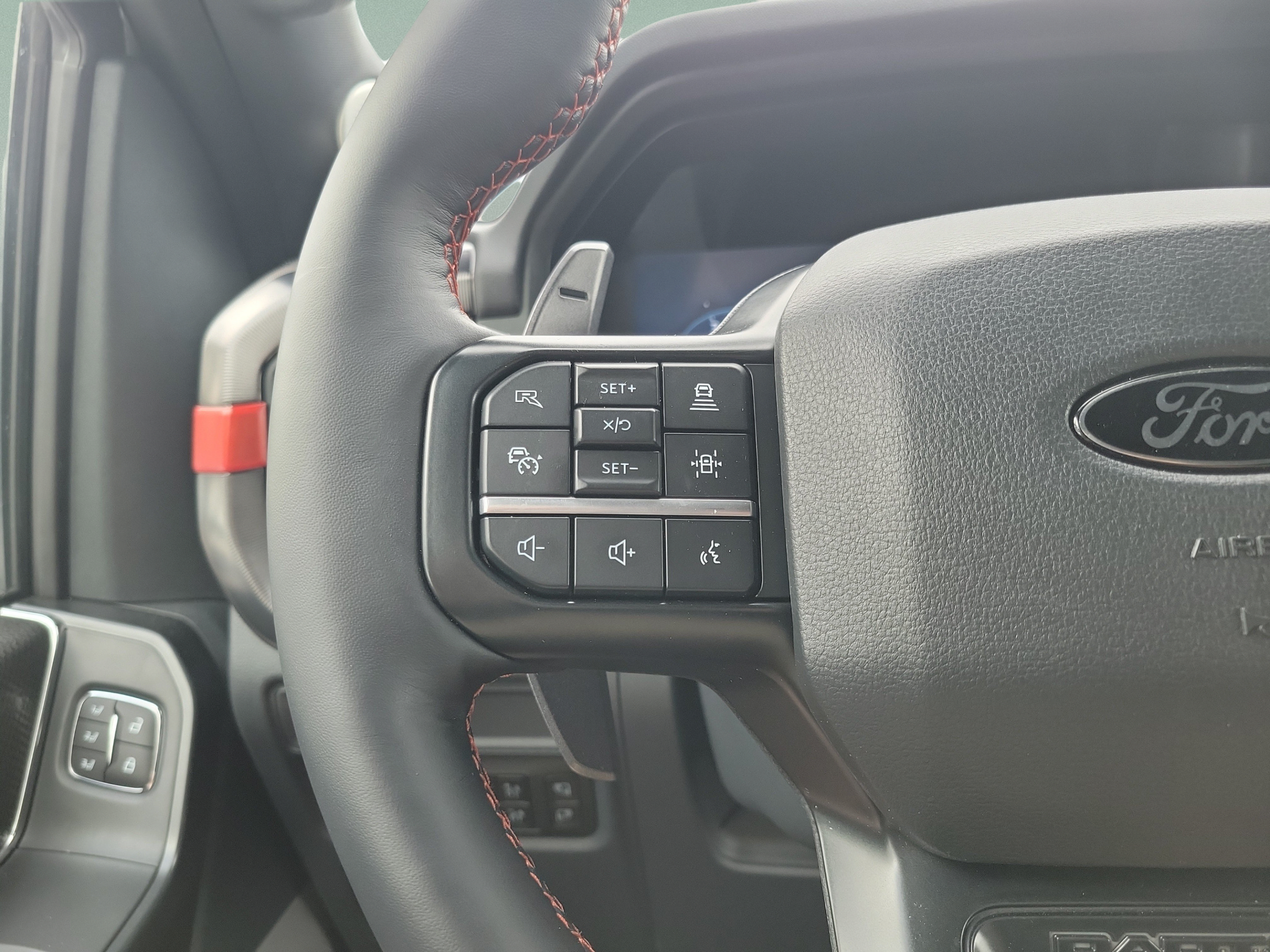 Used 2026 Ford F150 Raptor AWD/4WD image 21