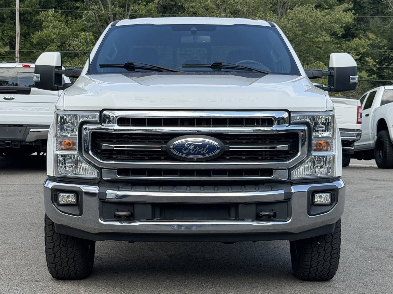 Used 2022 Ford F350 Lariat w/ Lariat Value Package AWD/4WD image 2