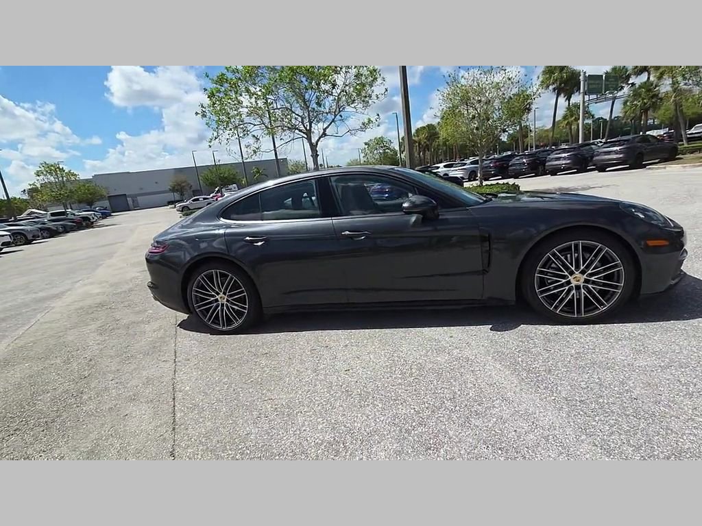 Used 2018 Porsche Panamera image 52
