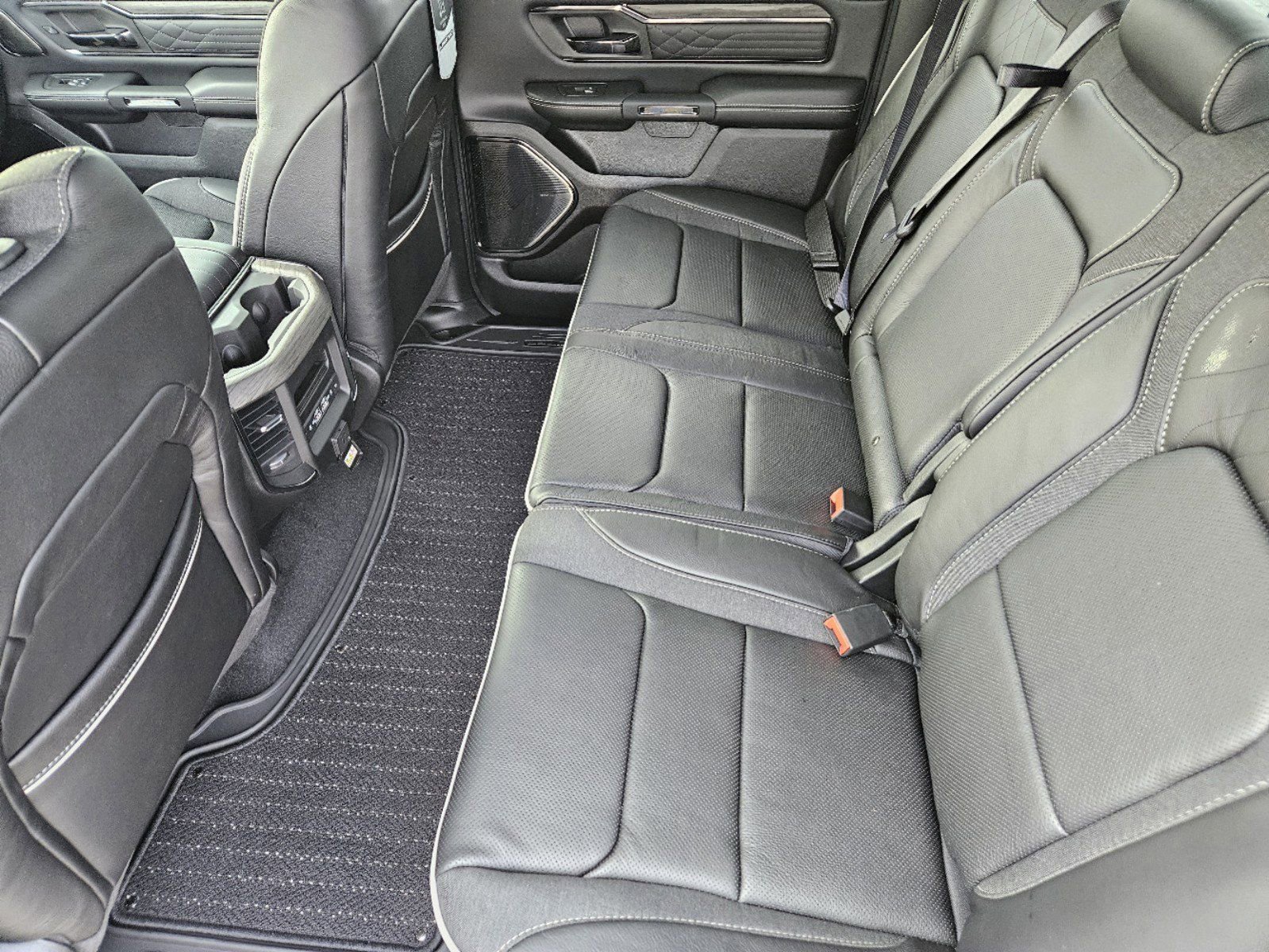 New 2025 RAM 1500 Limited image 27