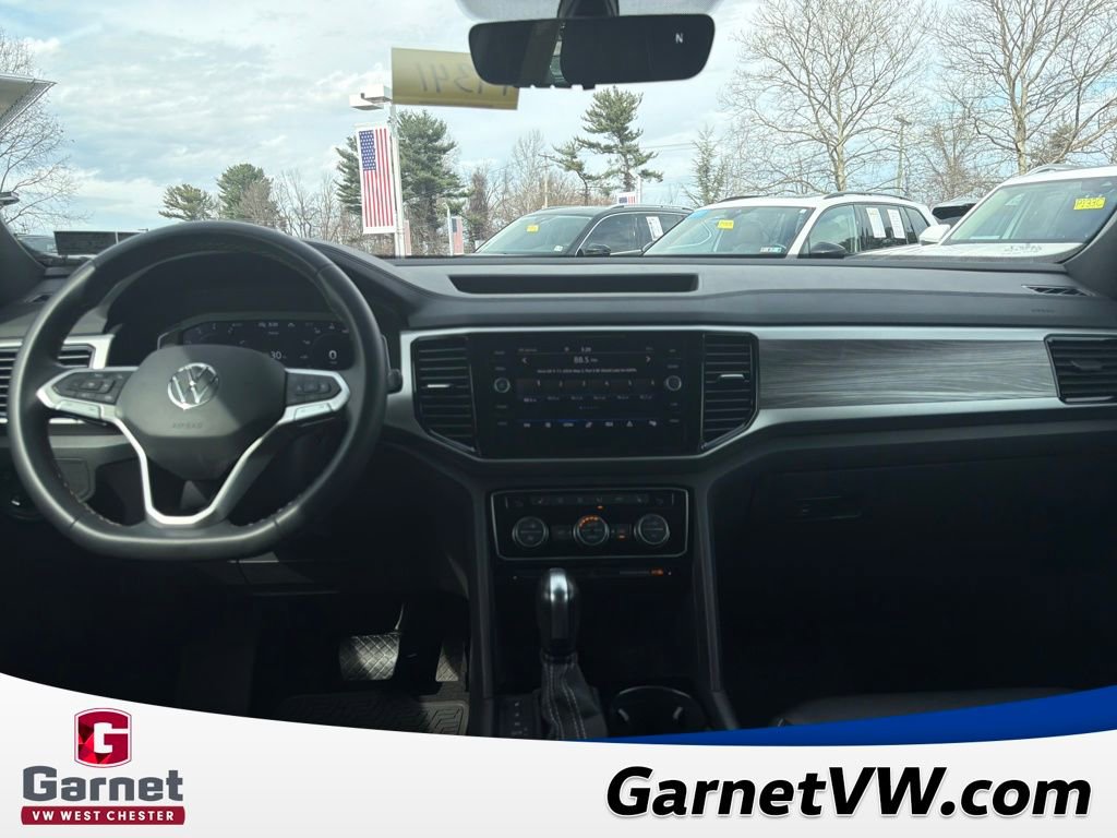 Certified 2023 Volkswagen Atlas Cross Sport SE w/ Panoramic Sunroof Package image 13