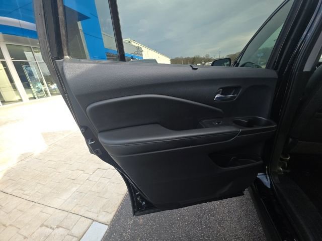 Used 2021 Honda Pilot Touring image 29