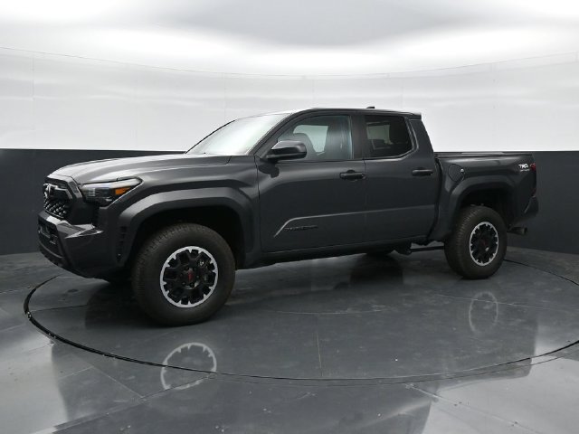 Used 2024 Toyota Tacoma TRD Off-Road AWD/4WD image 6