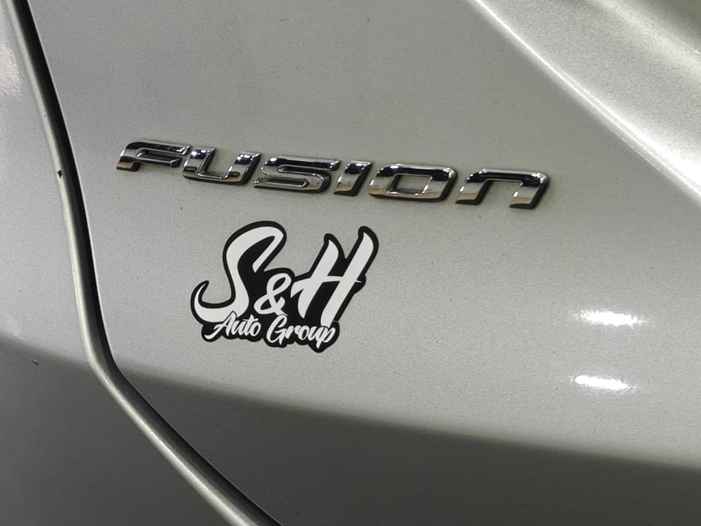 Used 2014 Ford Fusion SE FWD image 31