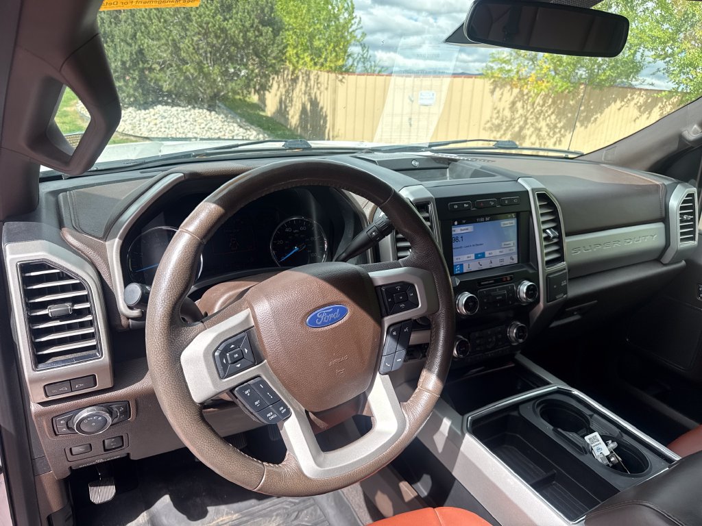 Used 2019 Ford F350 King Ranch w/ King Ranch Ultimate Package AWD/4WD image 13