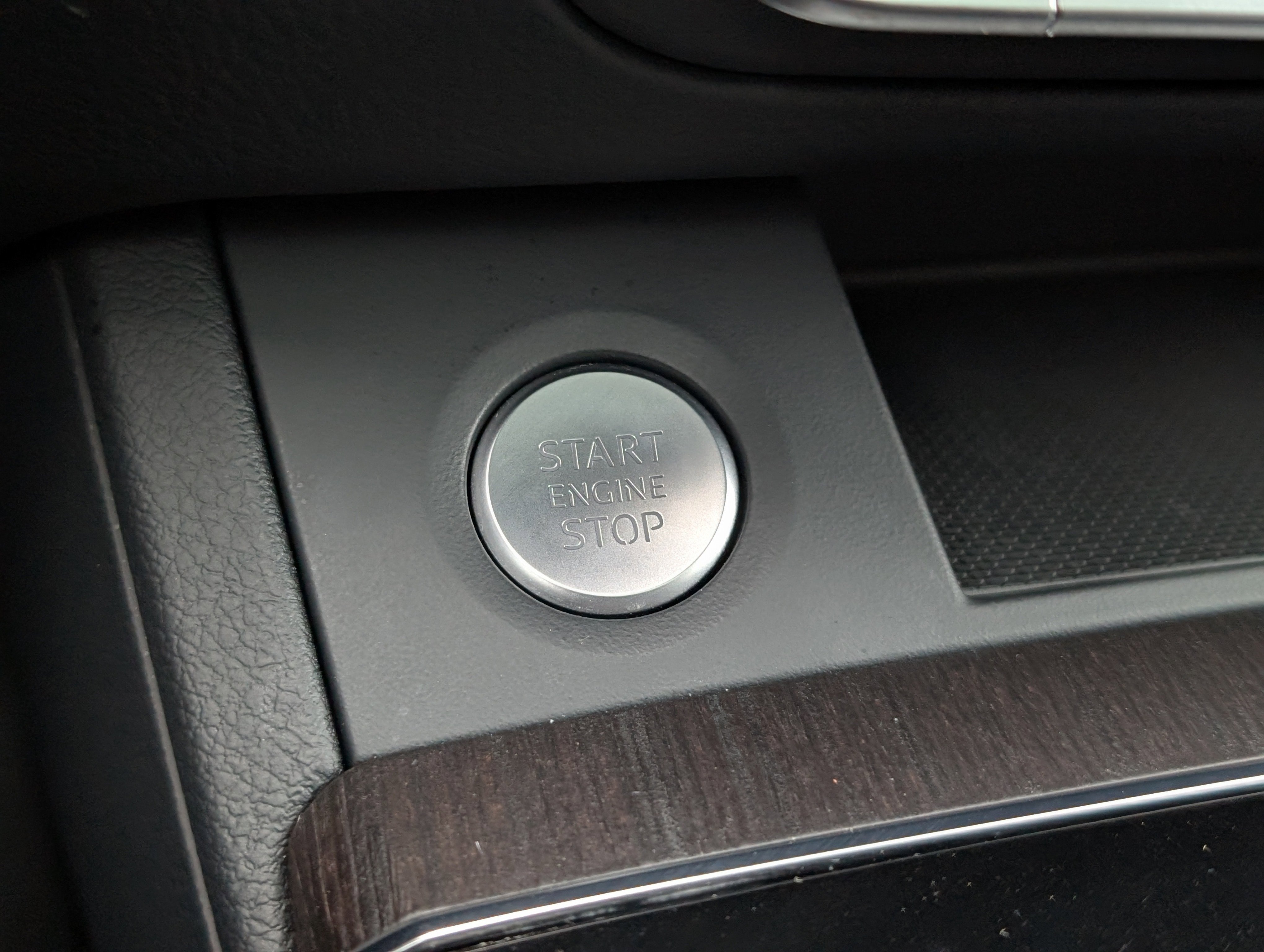 Used 2025 Audi Q5 Premium w/ Convenience Plus Package image 33