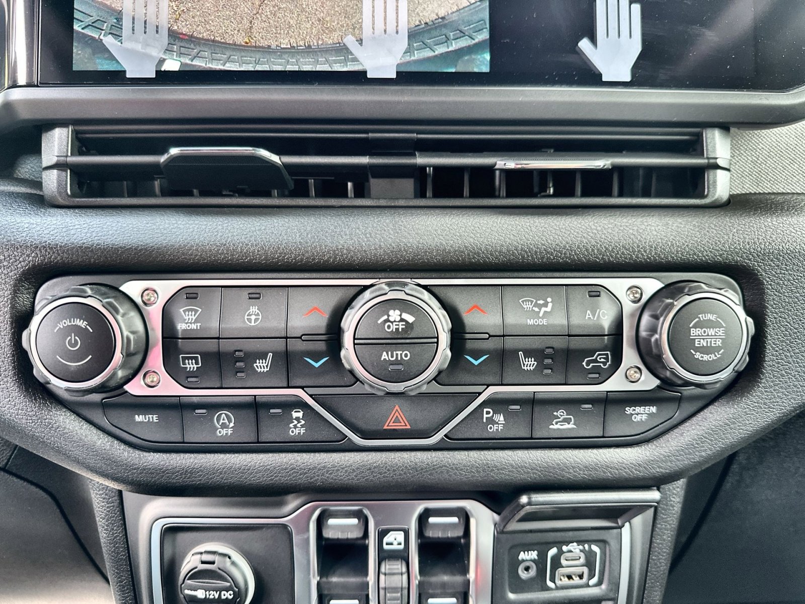 New 2026 Jeep Wrangler Unlimited Sport AWD/4WD image 21
