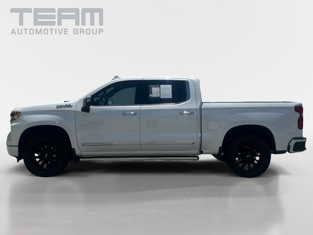 Used 2023 Chevrolet Silverado 1500 High Country AWD/4WD image 4