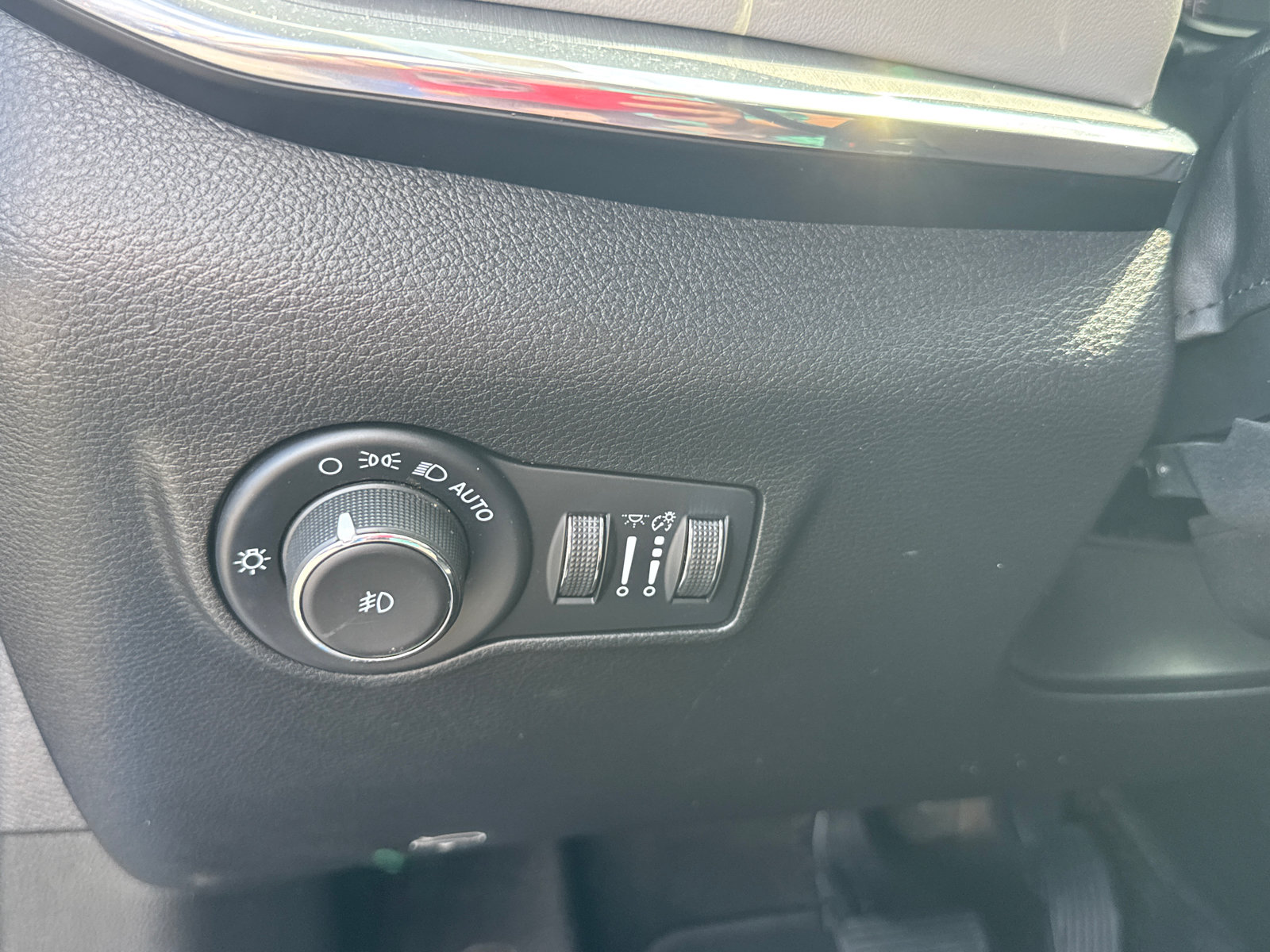 Used 2022 Jeep Compass Limited AWD/4WD image 15