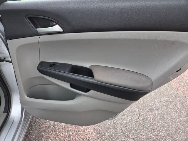 Used 2012 Honda Accord LX image 36