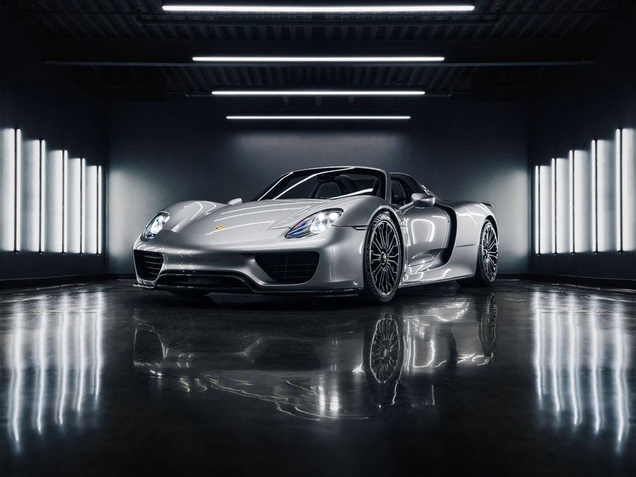 Used 2015 Porsche 918 Spyder