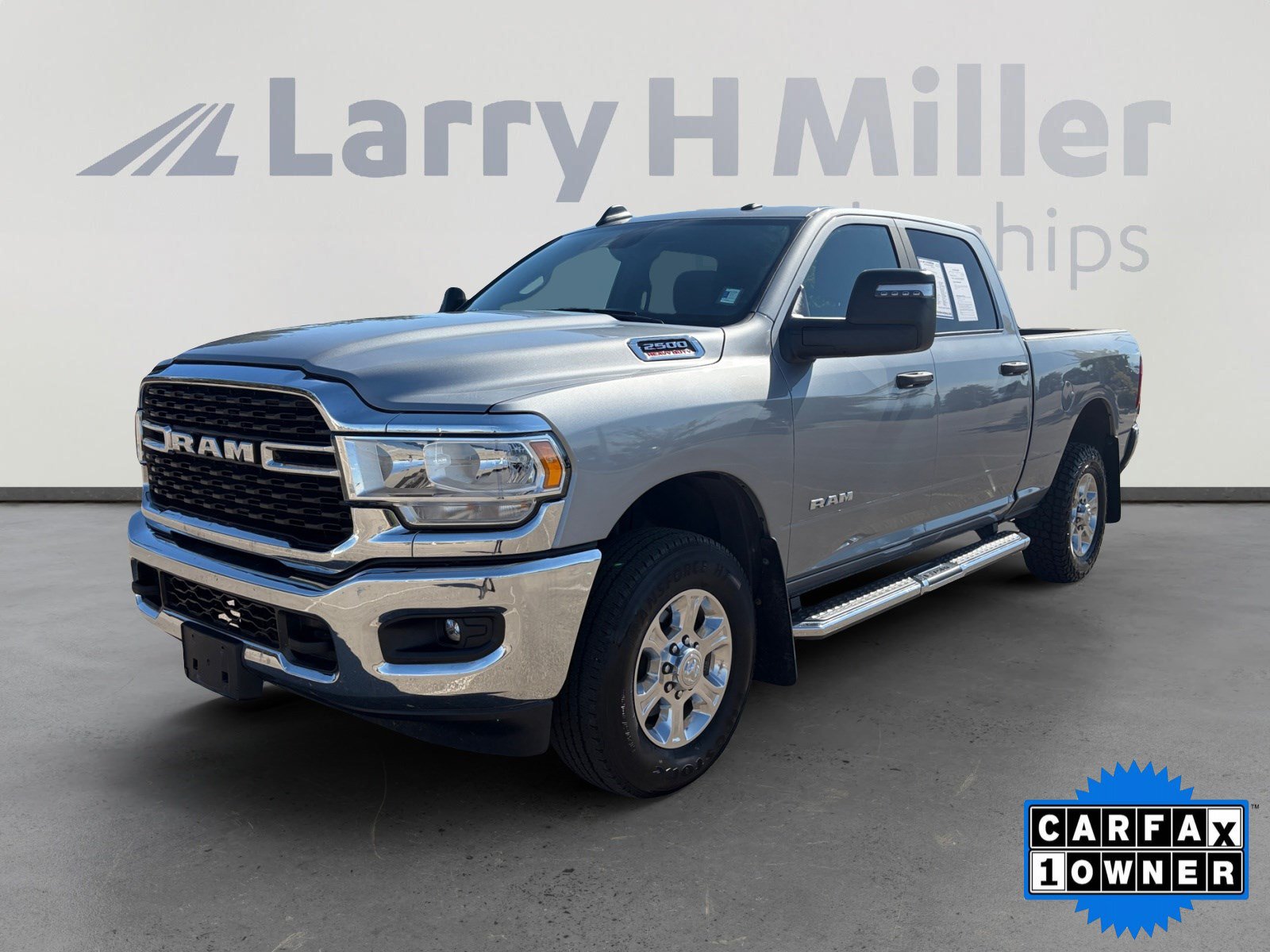 Used 2024 RAM 2500 Big Horn w/ Heated Seats & Wheel Group AWD/4WD image 1