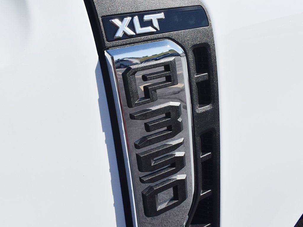 New 2026 Ford F350 XLT image 14