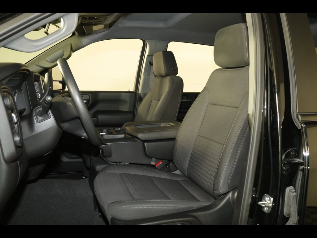 Used 2024 Chevrolet Silverado 2500 Custom w/ Custom Value Package image 25