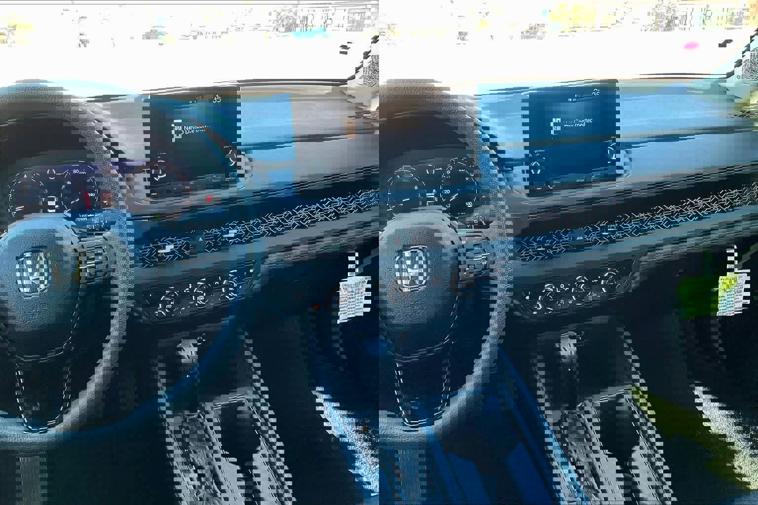 Used 2023 Honda Accord EX image 14