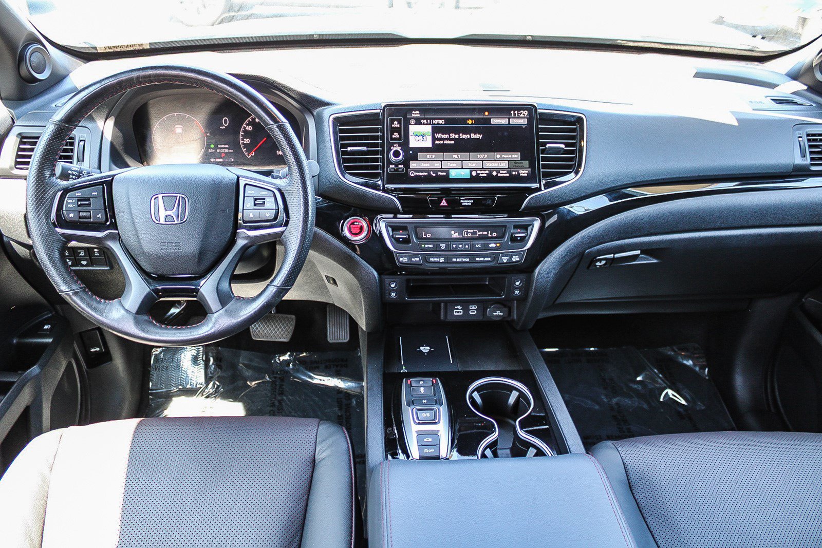 Certified 2025 Honda Ridgeline Black Edition image 14