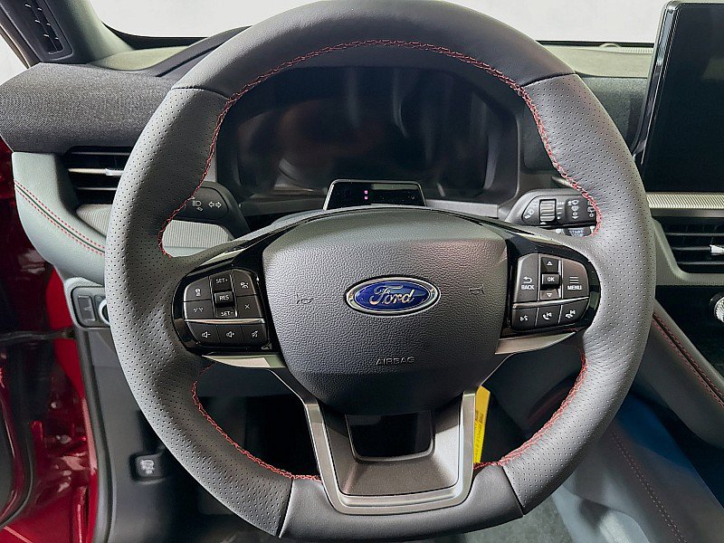 New 2025 Ford Explorer ST-Line w/ Premium Package AWD/4WD image 12